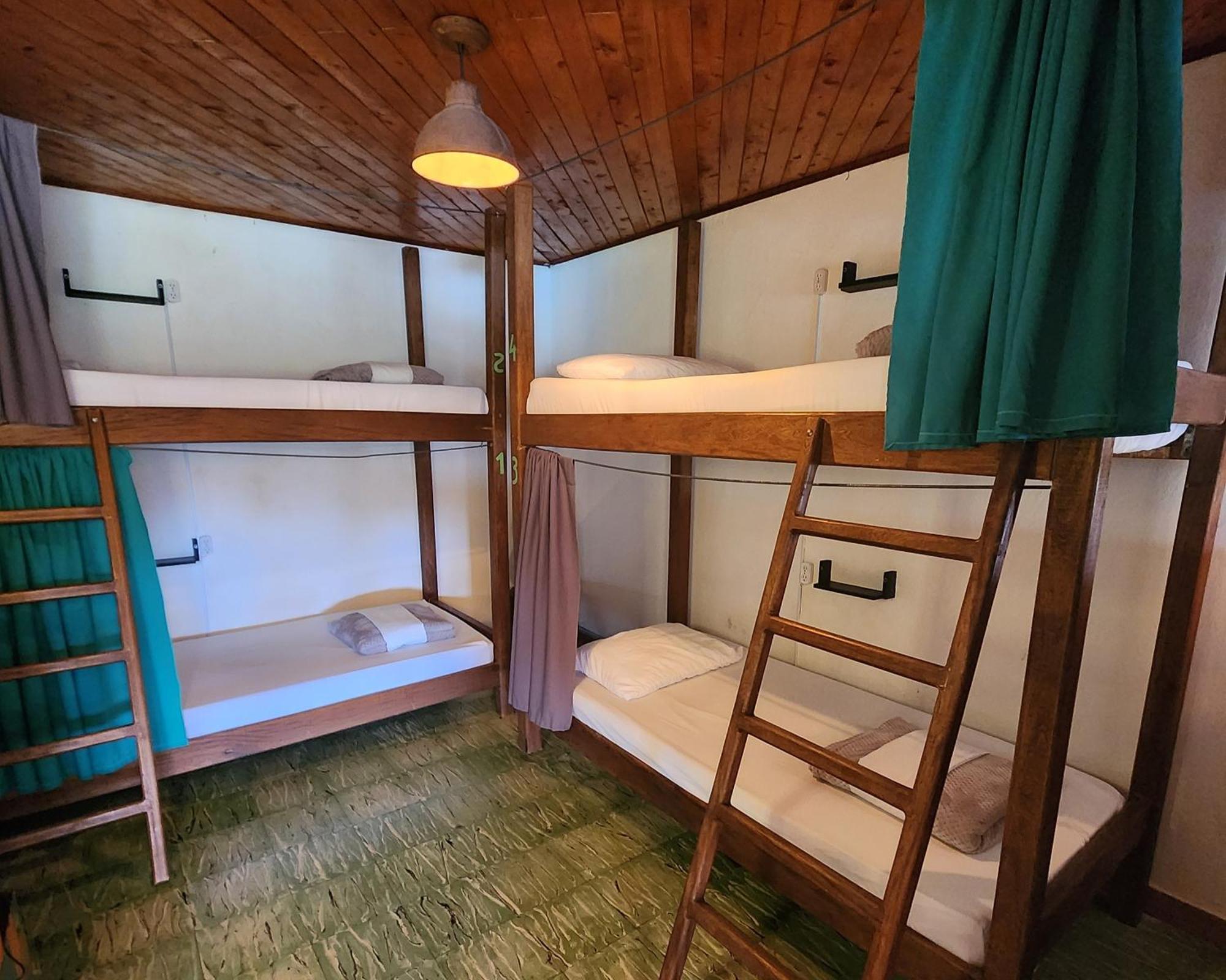 Casa Kayam Art Hostel Coliving Coworking Гуатапе Номер фото